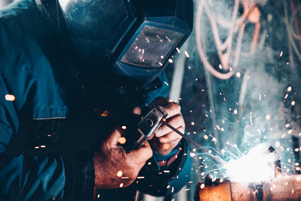 Power tools and site equipment